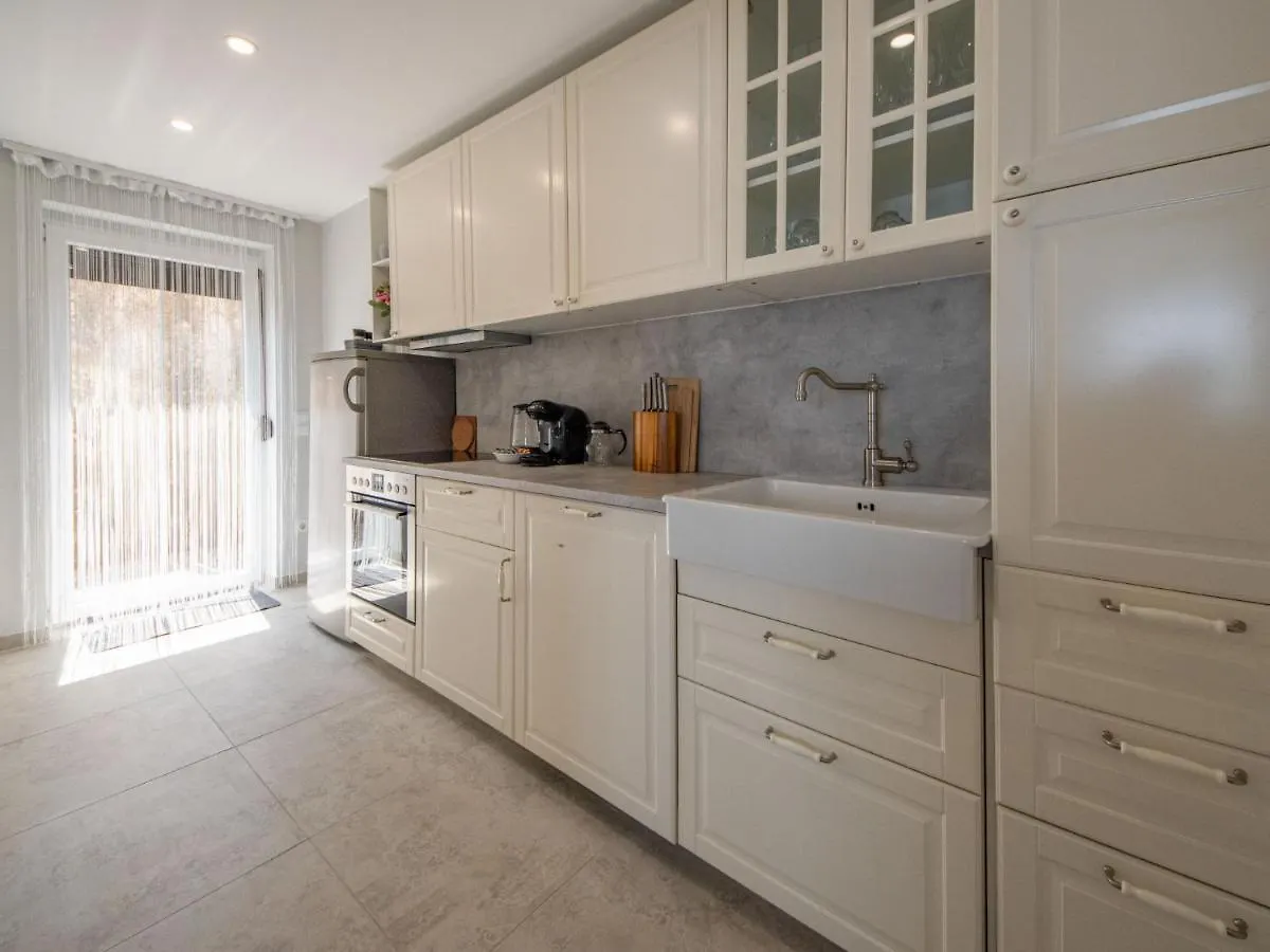 Apartment La Mer-1 By Interhome Lovran